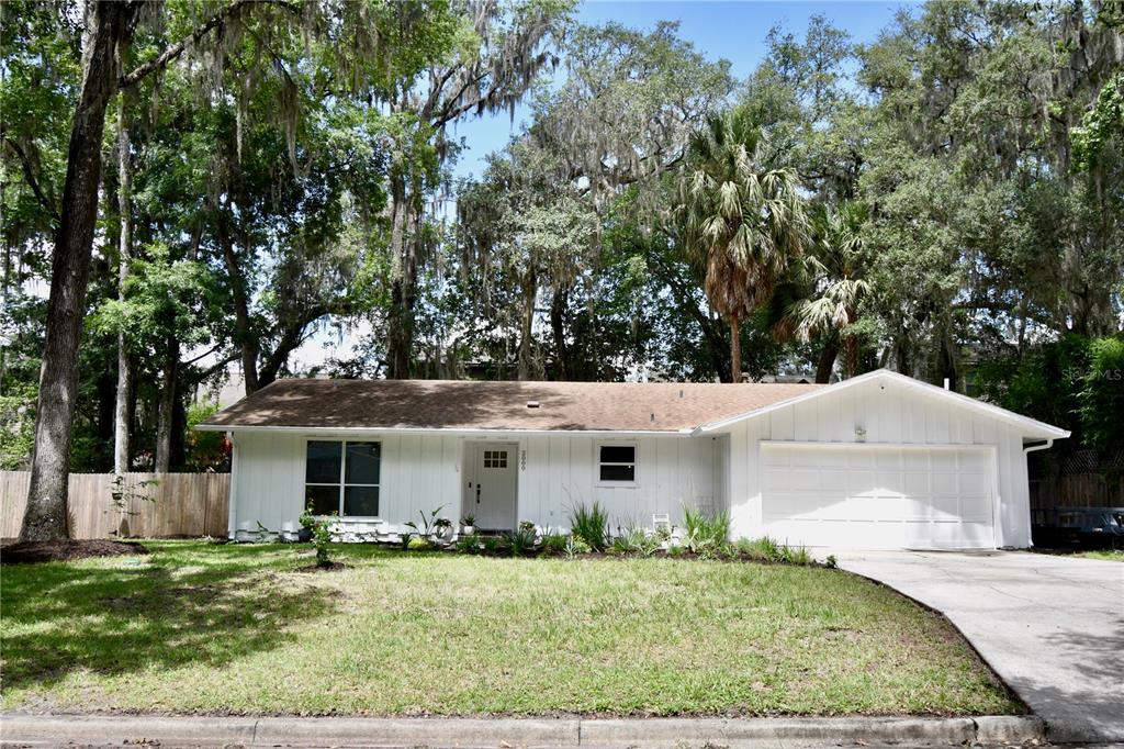 Property for sale at 2000 SW 11TH TERRACE, GAINESVILLE, FL, 32601