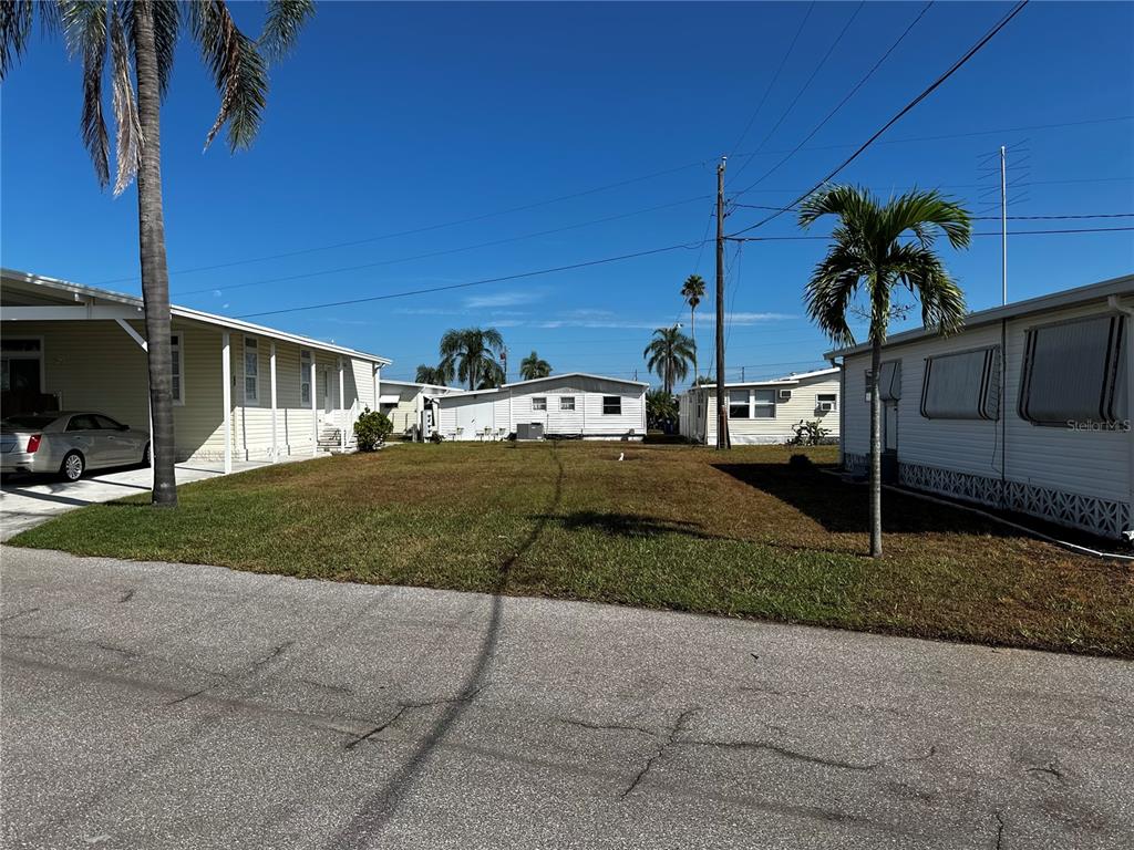 Property for sale at 256 JAMAICA DRIVE, PALMETTO, FL, 34221