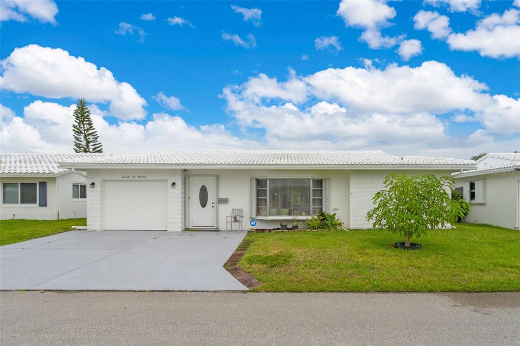 Property for sale at 7500 NW 66TH TERRACE, TAMARAC, FL, 33321