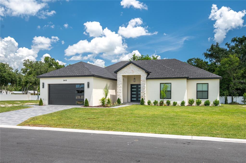 Property for sale at 5410 PARKER ESTATES LOOP, LAKELAND, FL, 33811