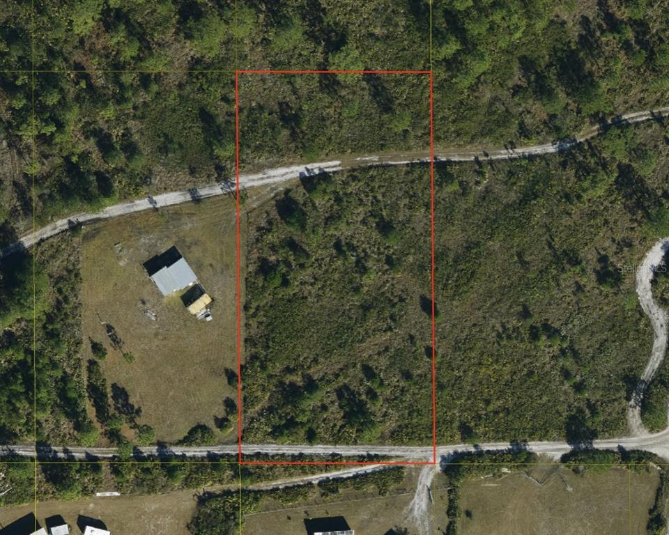 Property for sale at SUBURBAN ESTS SEC 25...2332 003D, ST CLOUD, FL, 34771