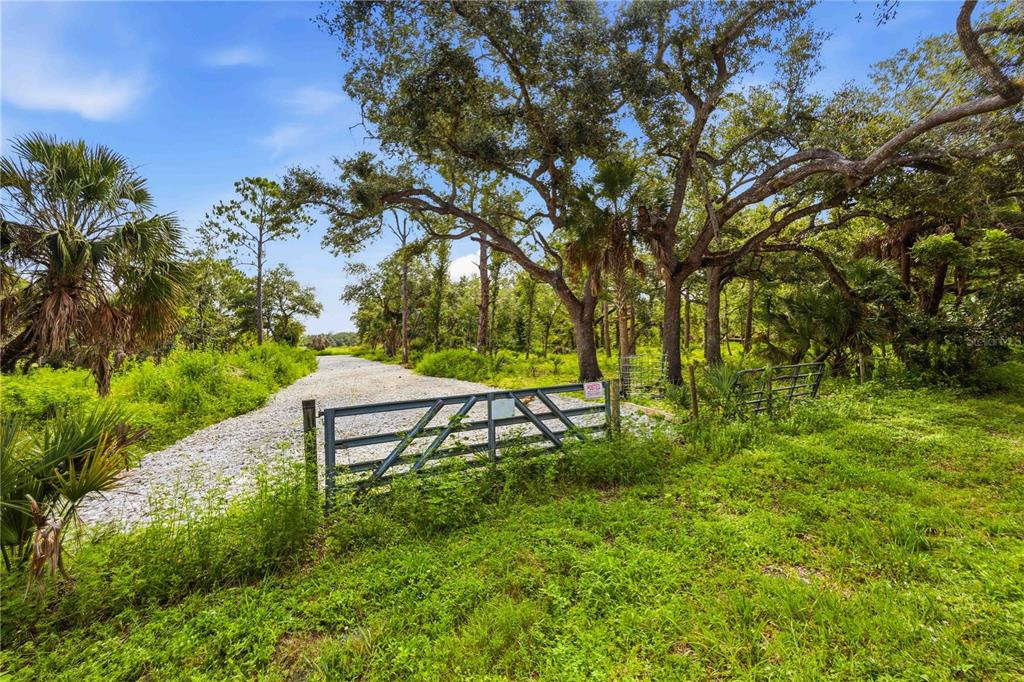 Property for sale at S MOON DRIVE, VENICE, FL, 34292