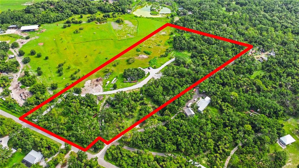 Property for sale at S MOON DRIVE, VENICE, FL, 34292