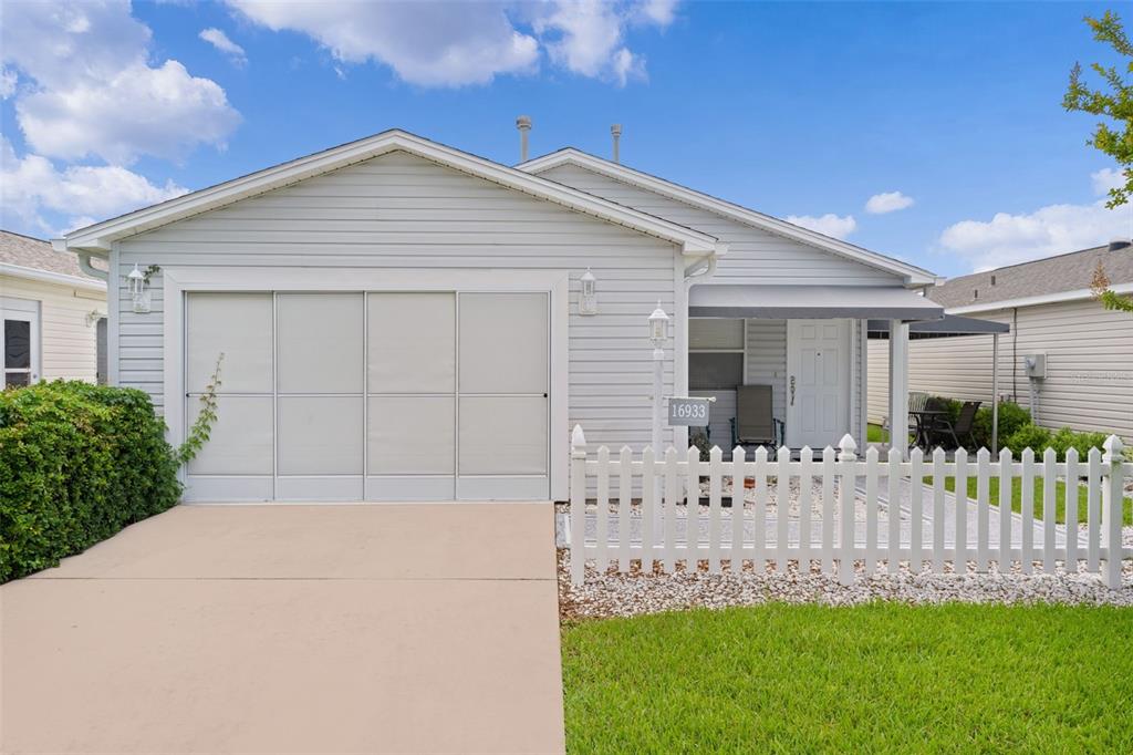 Property for sale at 16933 SE 94TH SUNNYBROOK CIRCLE, THE VILLAGES, FL, 32162