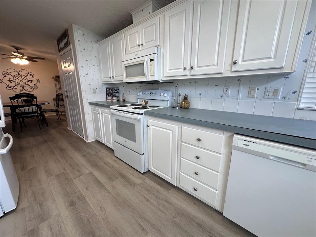 Loads of counter space