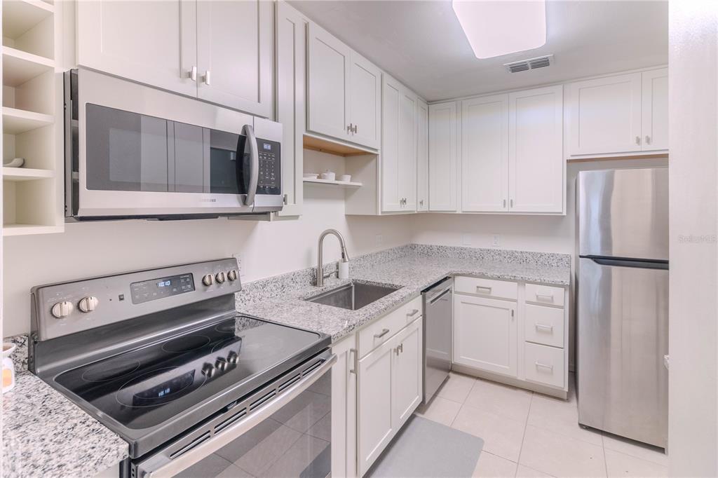 Property for sale at 3063 NW 28TH CIRCLE UNIT 3063, GAINESVILLE, FL, 32605