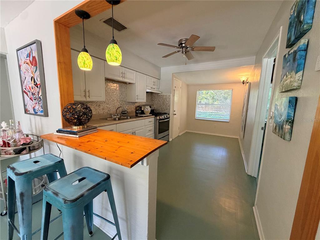 Property for sale at 2401 QUINCY STREET S, ST PETERSBURG, FL, 33711