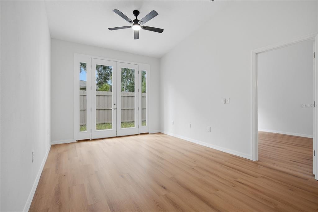 Property for sale at 1411 OAK PL UNIT F, APOPKA, FL, 32712