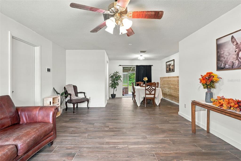 Property for sale at 1085 EAGLES NEST AVENUE, DELTONA, FL, 32725