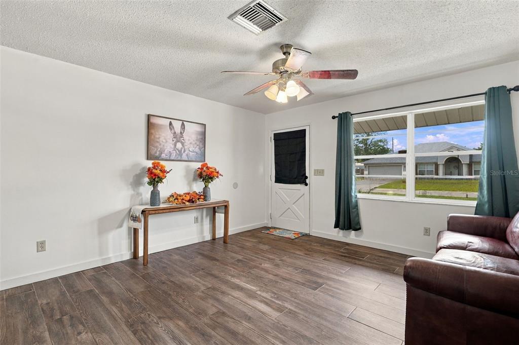 Property for sale at 1085 EAGLES NEST AVENUE, DELTONA, FL, 32725