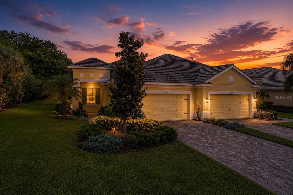 Property for sale at 1936 ORANGE LAKE COVE, BRADENTON, FL, 34211