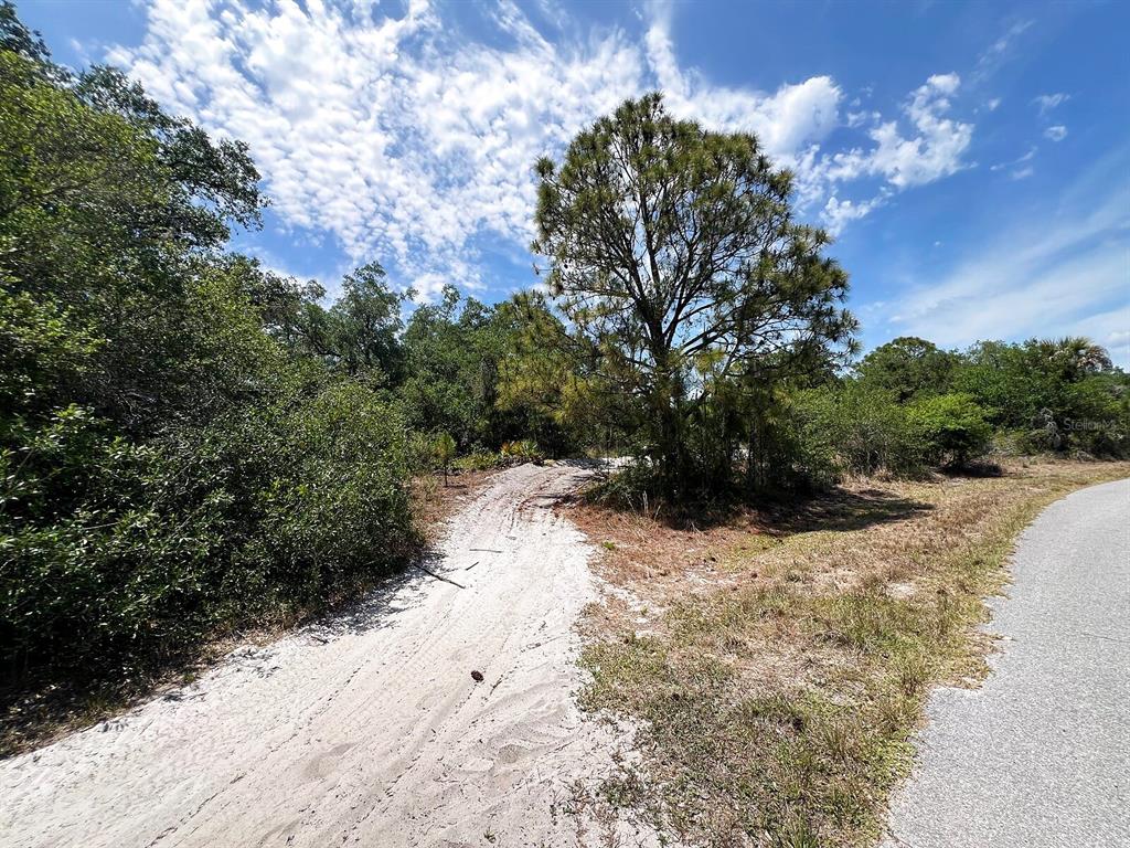 Property for sale at HAMER TERRACE Lot 25, NORTH PORT, FL, 34291
