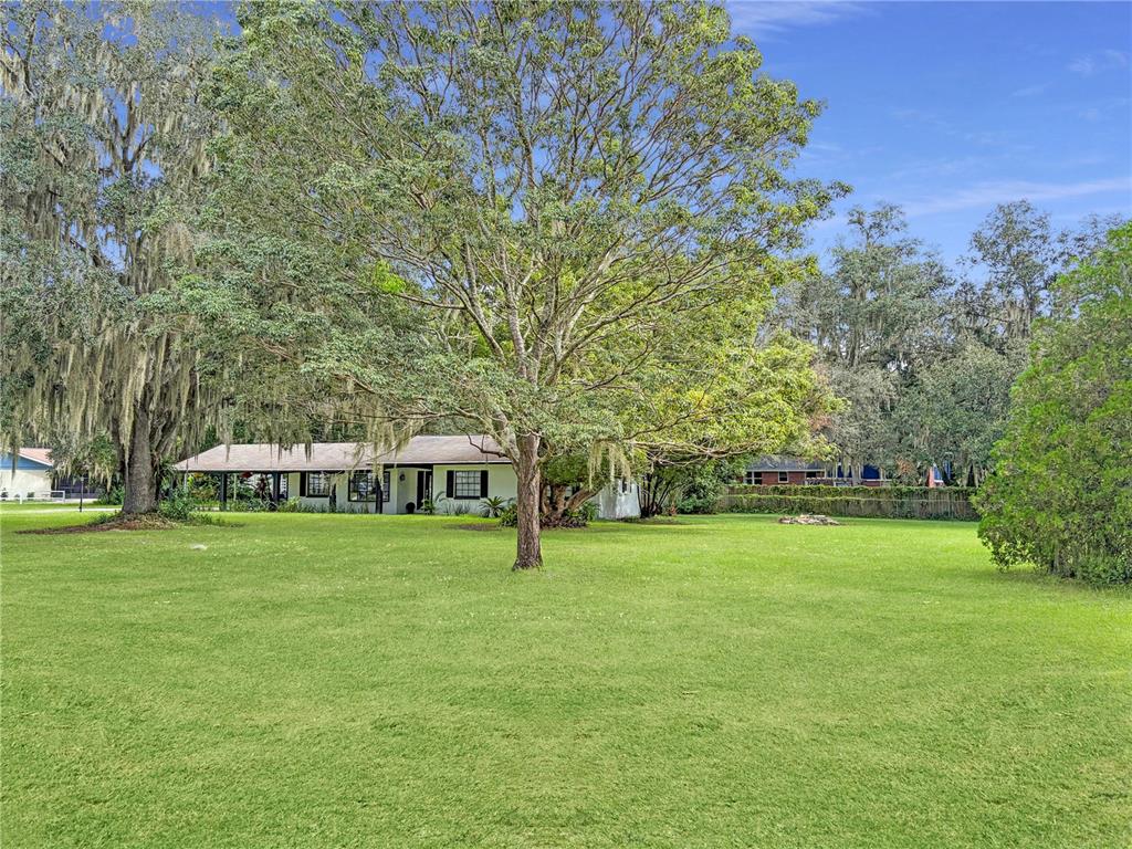 Property for sale at 6118 CARLA CIRCLE, LAKELAND, FL, 33811