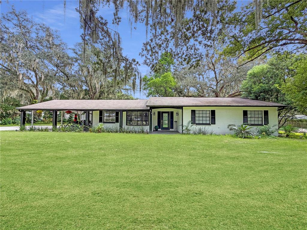 Property for sale at 6118 CARLA CIRCLE, LAKELAND, FL, 33811