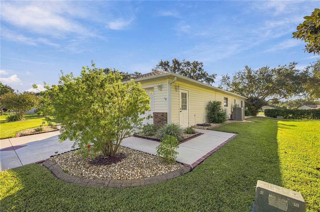 Property for sale at 8794 SE 140TH PLACE ROAD, SUMMERFIELD, FL, 34491