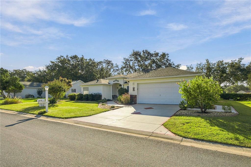 Property for sale at 8794 SE 140TH PLACE ROAD, SUMMERFIELD, FL, 34491