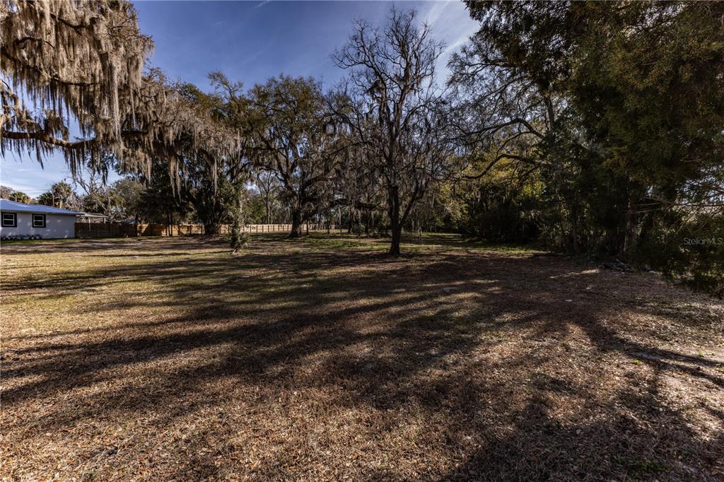 Property for sale at 100 S OLD WIRE ROAD, WILDWOOD, FL, 34785