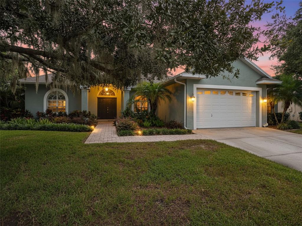 Property for sale at 19621 LAKE OSCEOLA LANE, ODESSA, FL, 33556