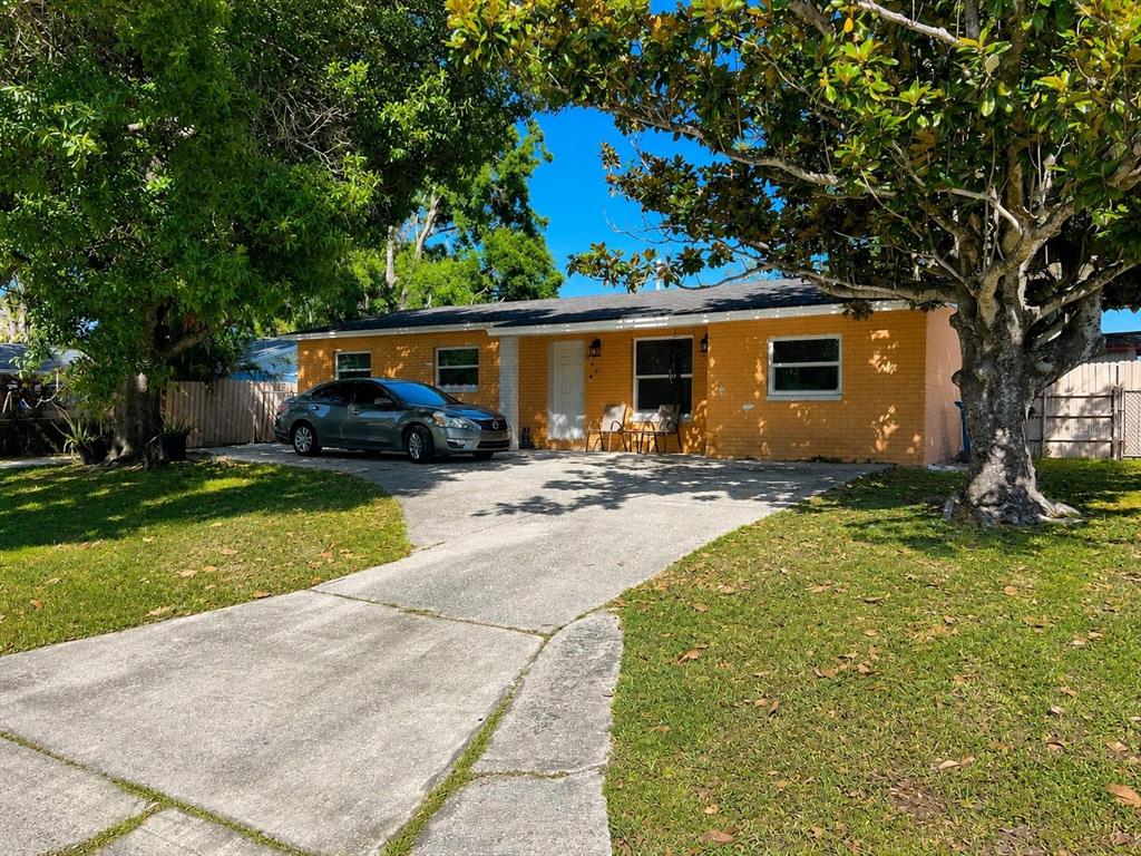 Property for sale at 802 PAPAYA DRIVE, TAMPA, FL, 33619