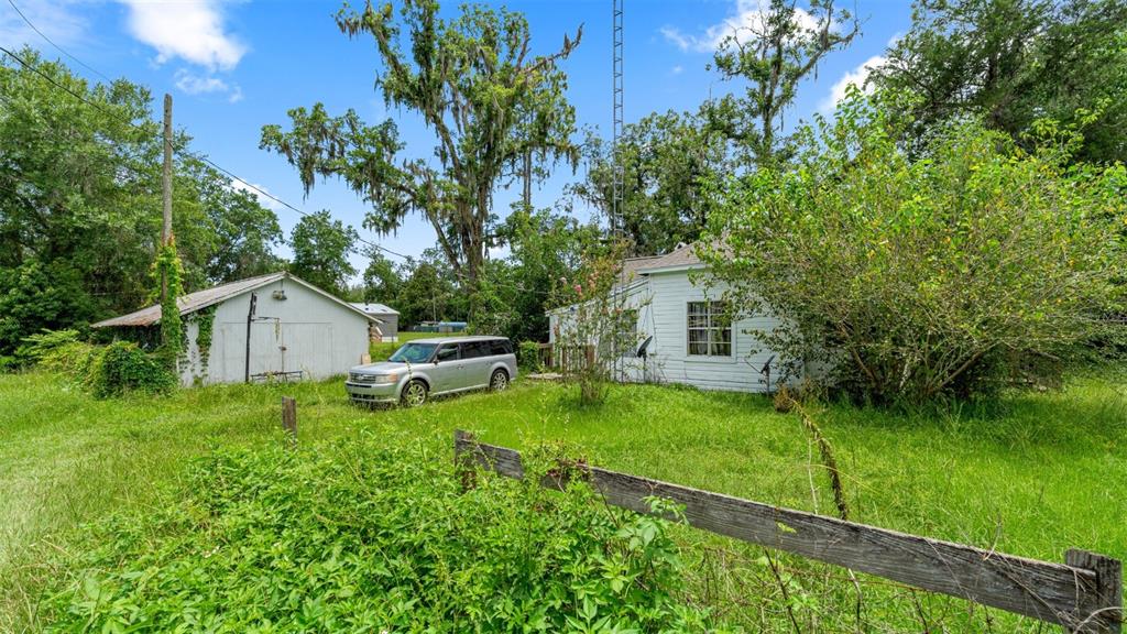 Property for sale at 5698 NAVARRE AVENUE, HAMPTON, FL, 32044