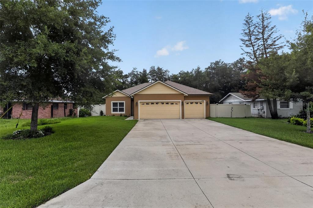 Property for sale at 27728 LISA DRIVE, TAVARES, FL, 32778