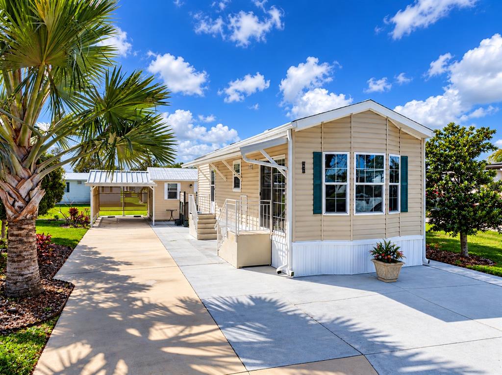 Property for sale at 5049 SHORE LINE DRIVE, POLK CITY, FL, 33868
