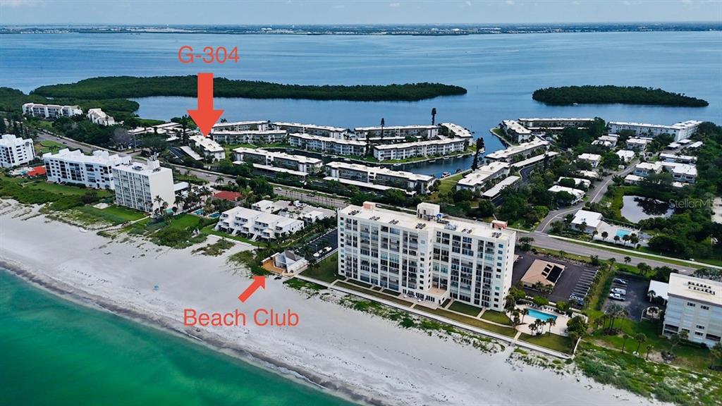 Gulf to Bay Living - Longboat Harbour with Beach club