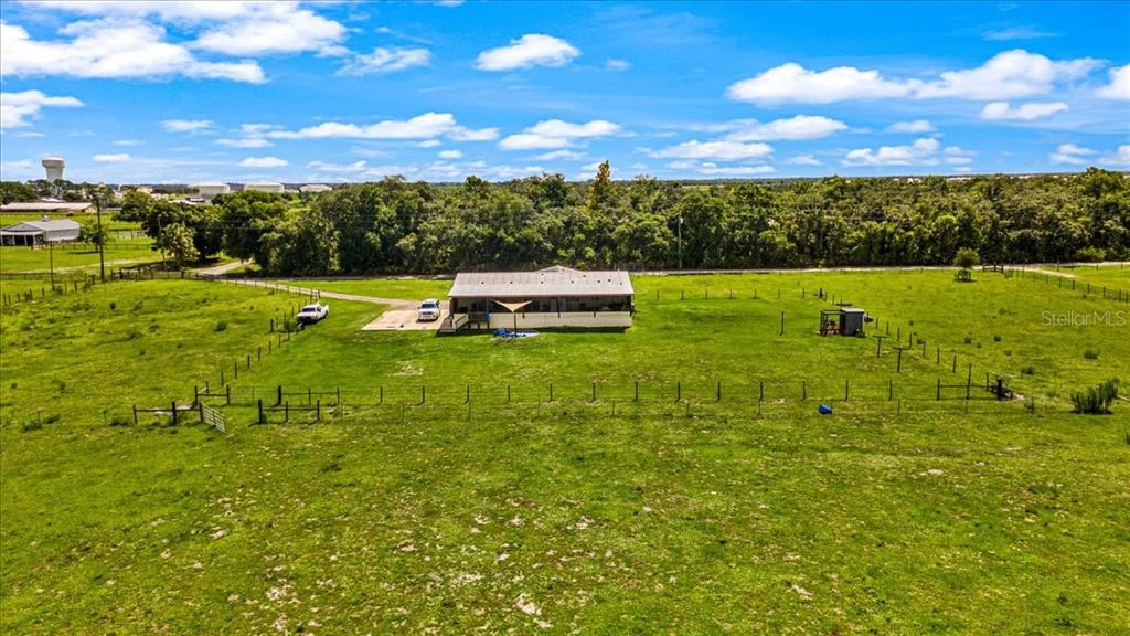 Property for sale at 1703 ZIPPERER ROAD, BRADENTON, FL, 34212