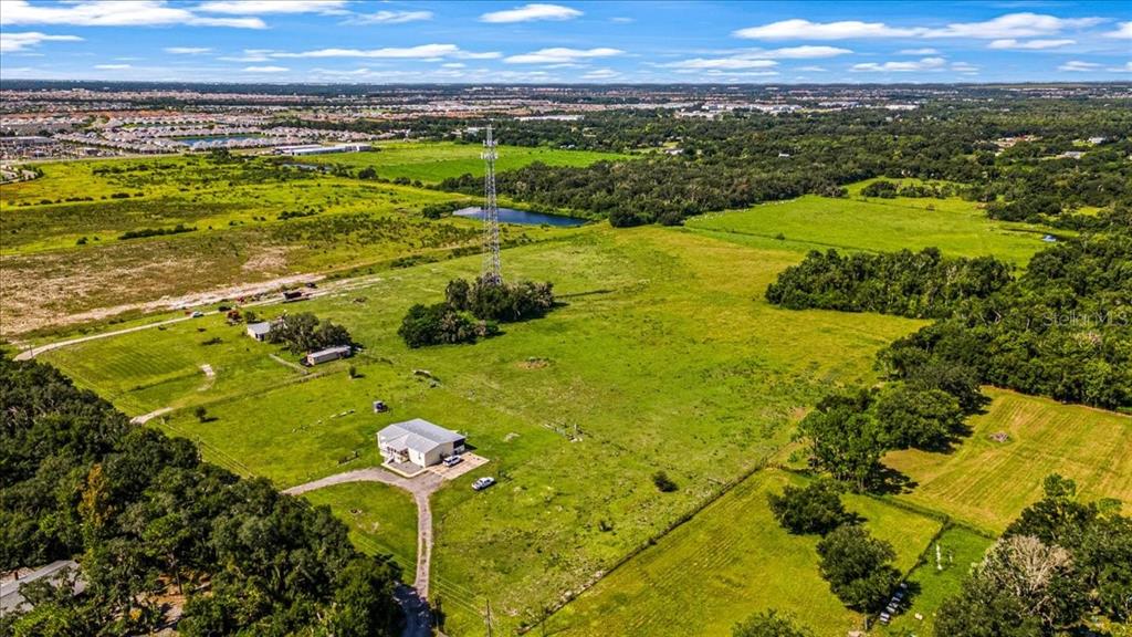 Property for sale at 1703 ZIPPERER ROAD, BRADENTON, FL, 34212