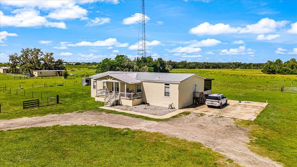 Property for sale at 1703 ZIPPERER ROAD, BRADENTON, FL, 34212