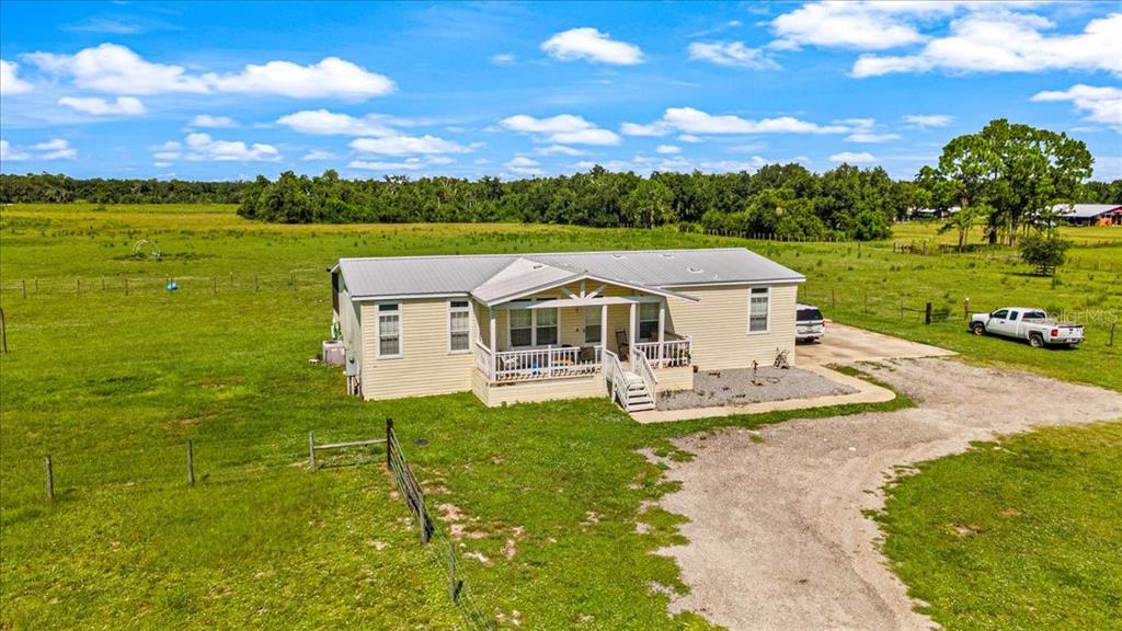 Property for sale at 1703 ZIPPERER ROAD, BRADENTON, FL, 34212