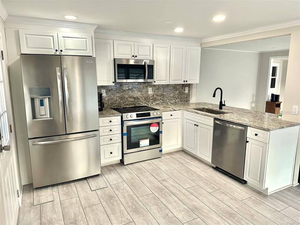 Property for sale at 9790 66TH STREET N UNIT 37, PINELLAS PARK, FL, 33782