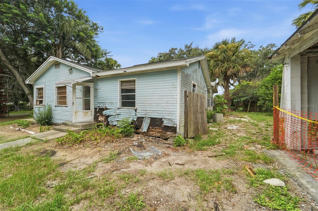 Property for sale at 495 NORTH STREET, DE LEON SPRINGS, FL, 32130