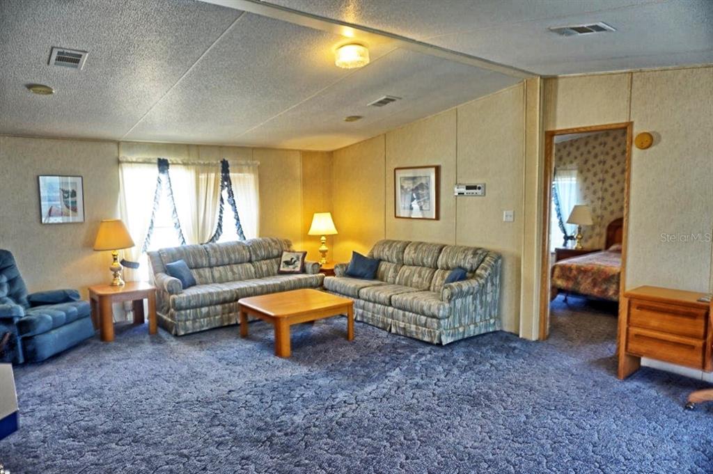 Property for sale at 2016 LAKE LINDA CIRCLE, LUTZ, FL, 33558