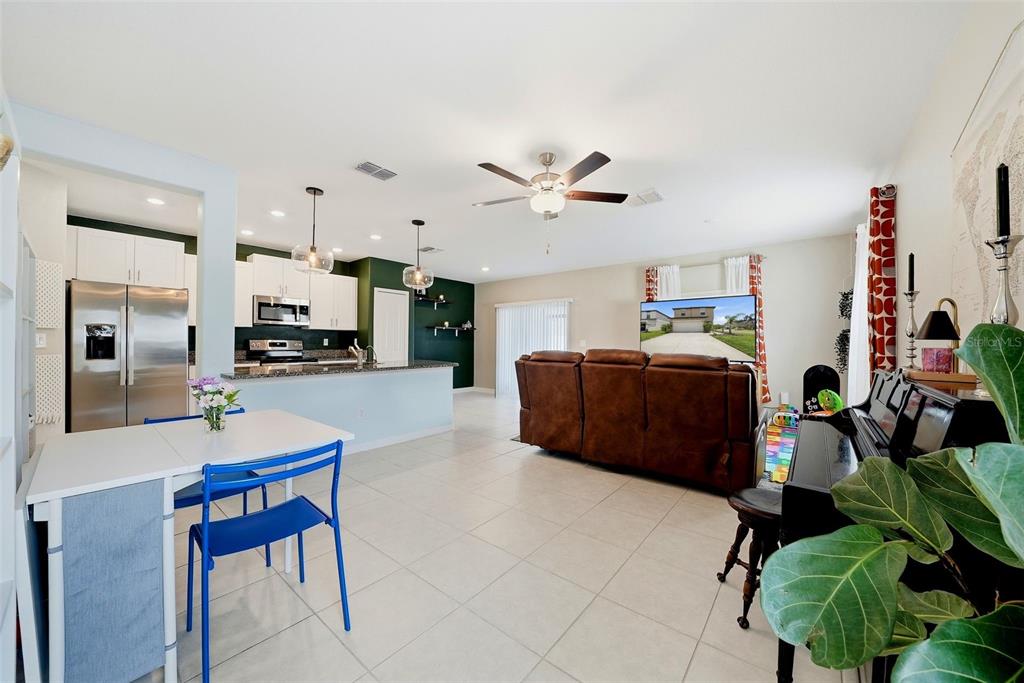 Property for sale at 6298 BAR S BAR TRAIL, ZEPHYRHILLS, FL, 33541