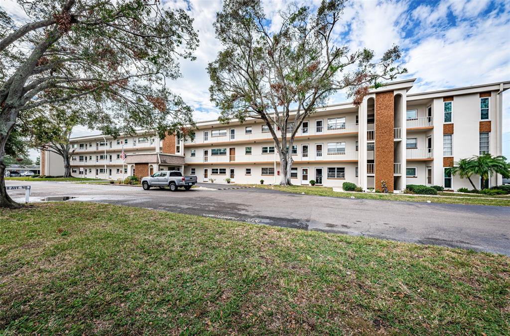 Property for sale at 5880 38TH AVENUE N UNIT 309, ST PETERSBURG, FL, 33710