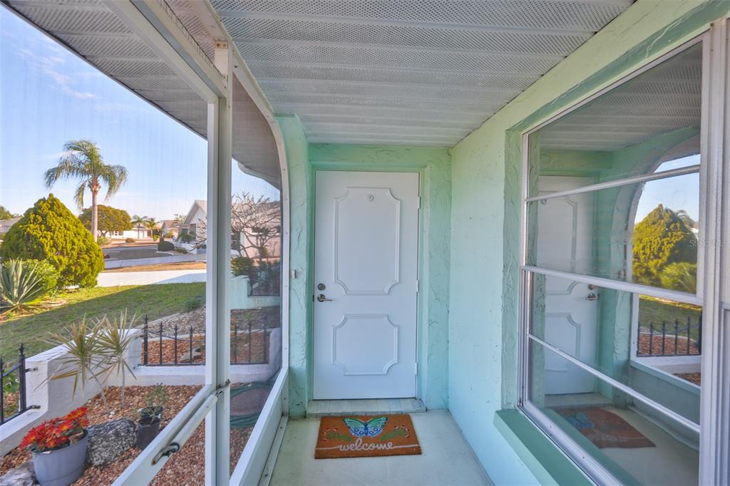 Screened in front porch
