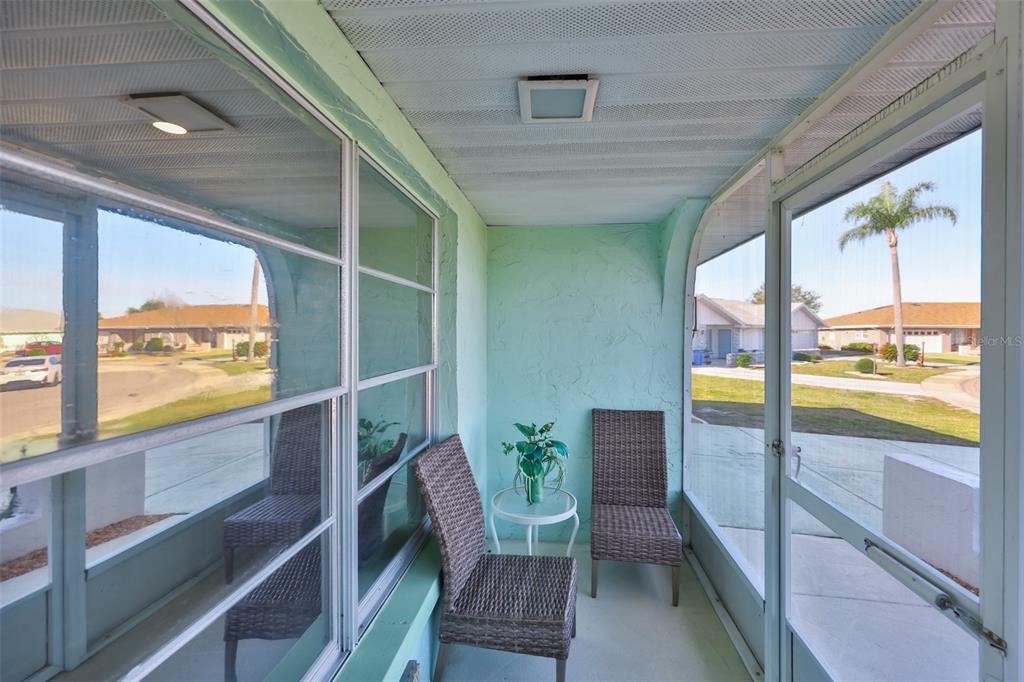Property for sale at 325 GREEN MANOR DRIVE, SUN CITY CENTER, FL, 33573