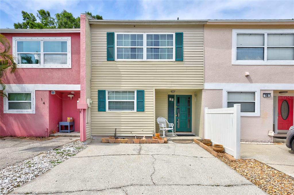 Property for sale at 2811 S PINES DRIVE UNIT 15, LARGO, FL, 33771