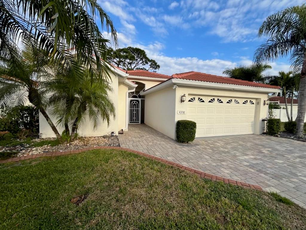 Property for sale at 4398 SUMMERTREE ROAD, VENICE, FL, 34293