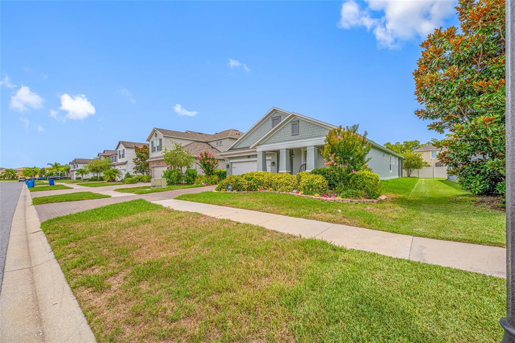 Property for sale at 19382 LONG LAKE RANCH BOULEVARD, LUTZ, FL, 33558