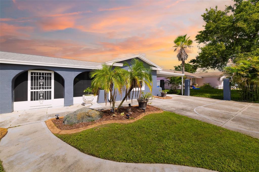 Property for sale at 6012 FRANCIS DRIVE, APOLLO BEACH, FL, 33572