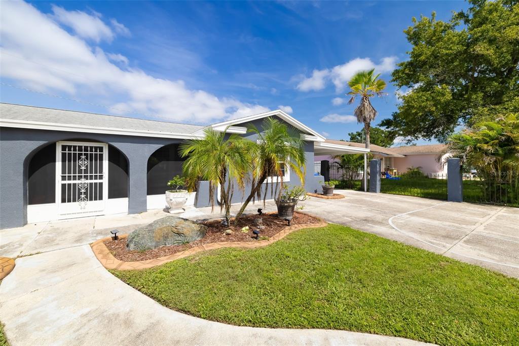 Property for sale at 6012 FRANCIS DRIVE, APOLLO BEACH, FL, 33572