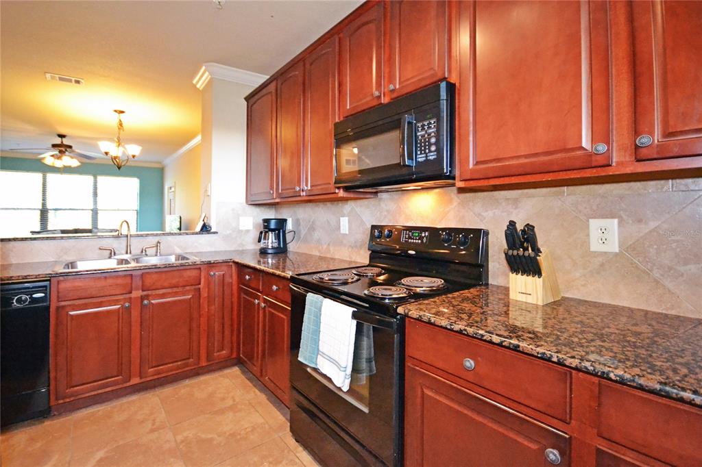 Property for sale at 902 CHARO PARKWAY UNIT 634, DAVENPORT, FL, 33897