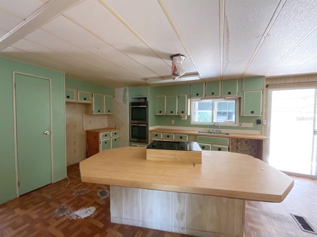 Property for sale at 12830 SE 7TH STREET, SILVER SPRINGS, FL, 34488