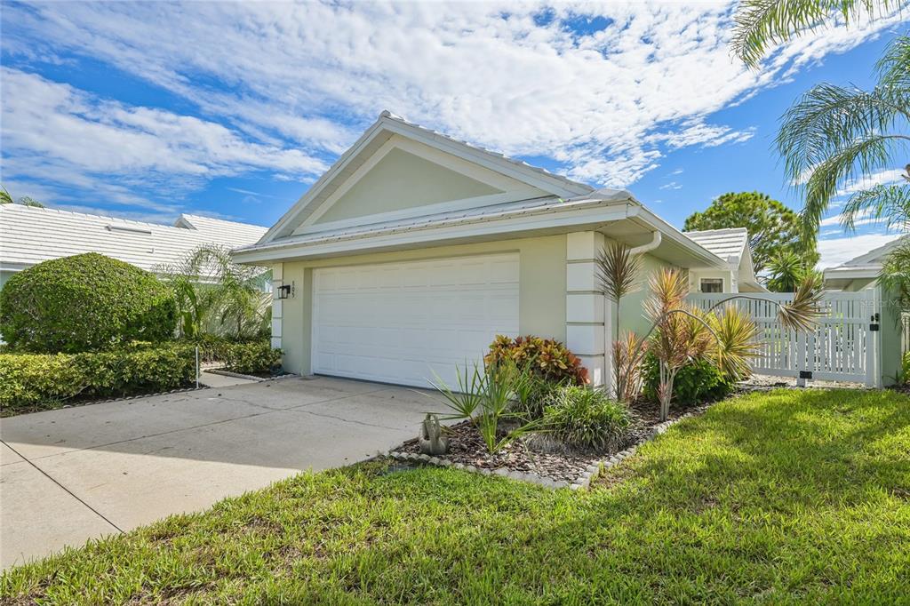 Property for sale at 805 HARRINGTON LAKE DRIVE N UNIT 76, VENICE, FL, 34293