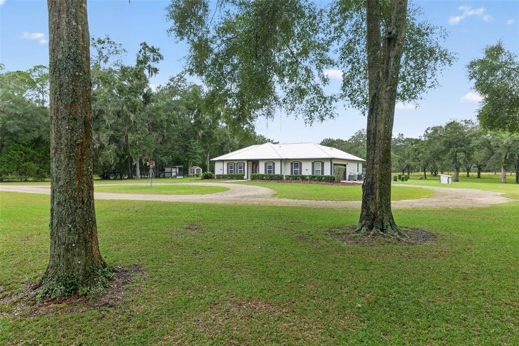 Property for sale at 7930 SE 86TH AVENUE, NEWBERRY, FL, 32669
