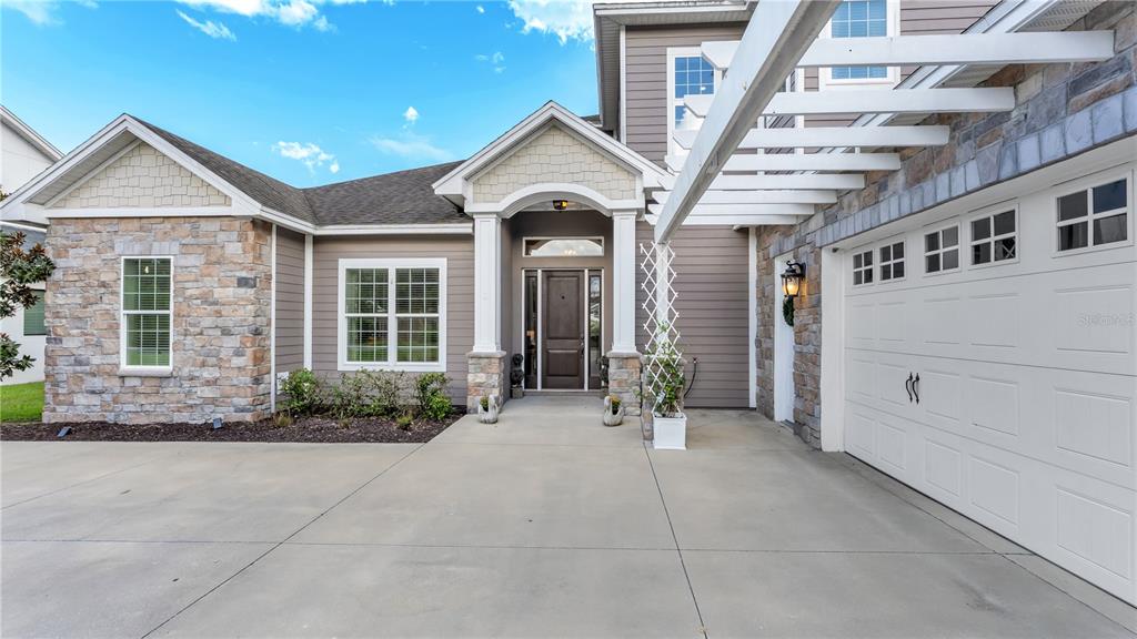 Property for sale at 1539 HOLLINGSWORTH CREEK COURT, LAKELAND, FL, 33803