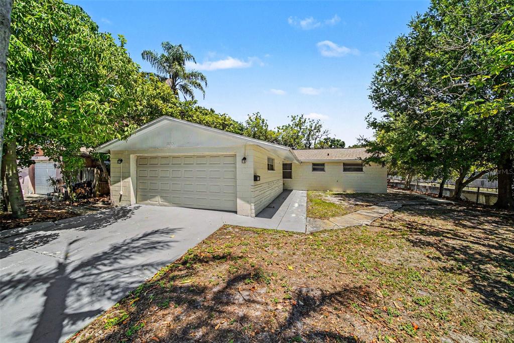 Property for sale at 5301 82ND AVENUE N, PINELLAS PARK, FL, 33781