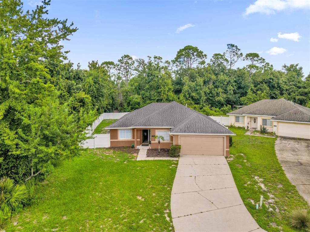 Property for sale at 470 PARADISE WOODS COURT, DAVENPORT, FL, 33896